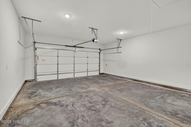 210 Allie Loop, Brunswick, GA 31525
