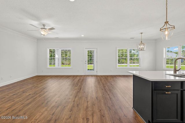 210 Allie Loop, Brunswick, GA 31525