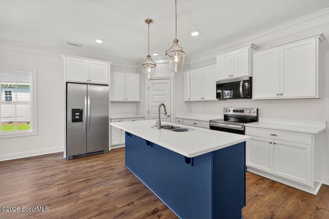 210 Allie Loop, Brunswick, GA 31525