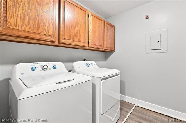 31842 Kelly Road 3, Roseville, MI 48066