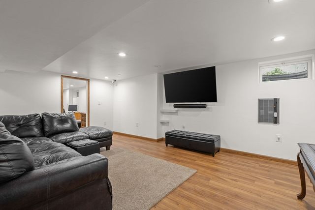 10 Perley Ave, Peabody, MA 01960