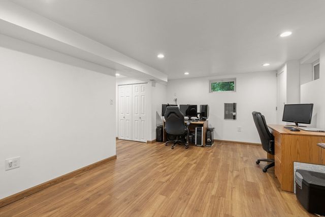 10 Perley Ave, Peabody, MA 01960