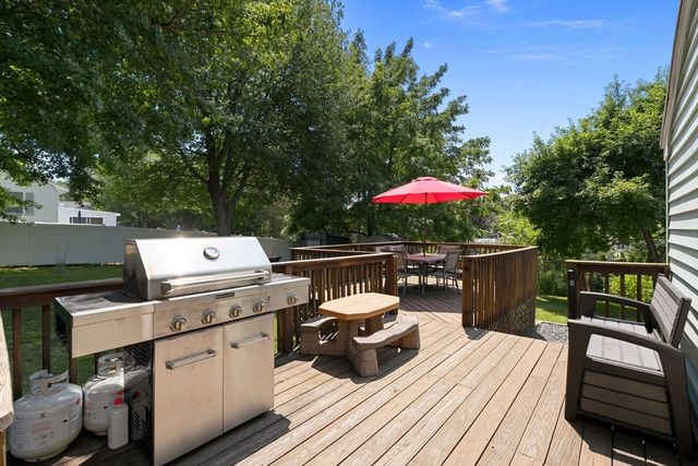 10 Perley Ave, Peabody, MA 01960