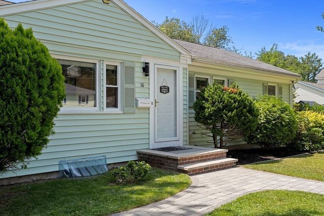 10 Perley Ave, Peabody, MA 01960