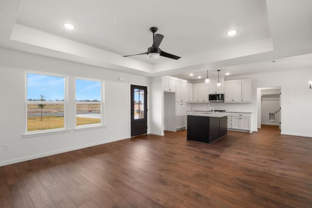256 Yawney Drive, Lipan, TX 76462