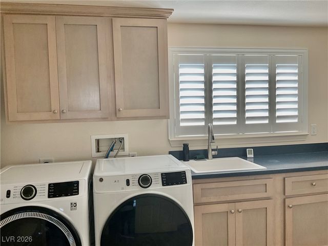 5261 East Kellogg Road, Pahrump, NV 89061