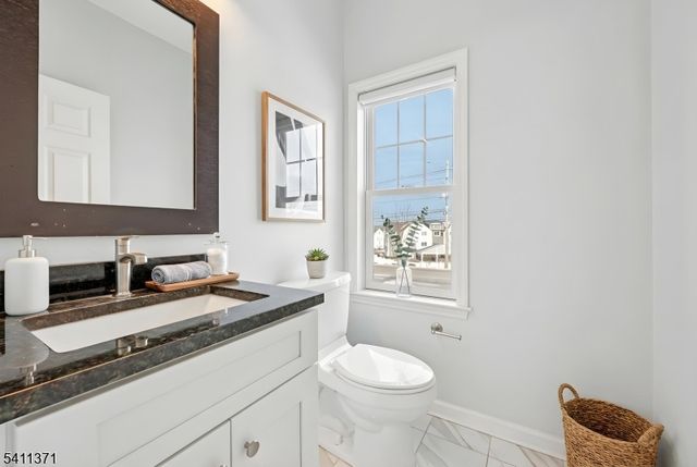 190 Park Ave, Madison Boro, NJ 07940