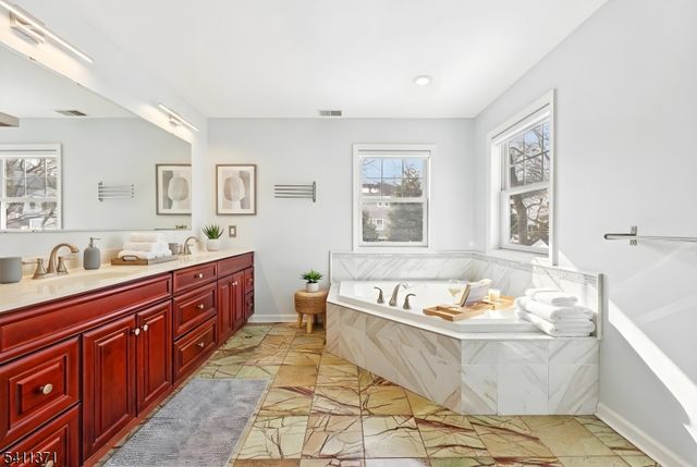 190 Park Ave, Madison Boro, NJ 07940