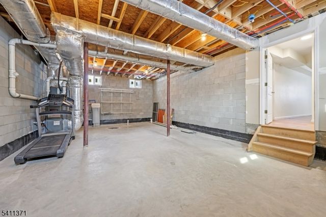 190 Park Ave, Madison Boro, NJ 07940