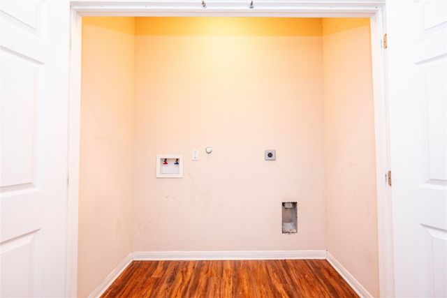 1728 69th Street, Galveston, TX 77551