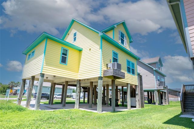 1728 69th Street, Galveston, TX 77551