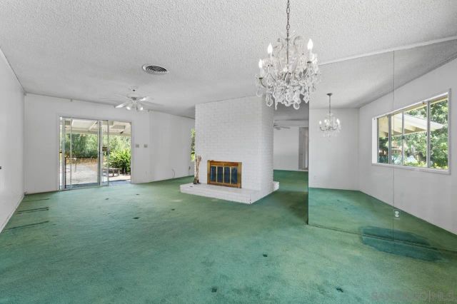 2004 Shire, El Cajon, CA 92019