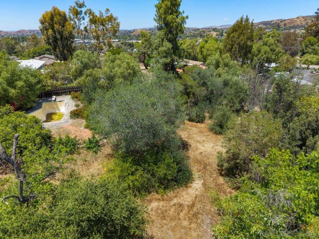 2004 Shire, El Cajon, CA 92019