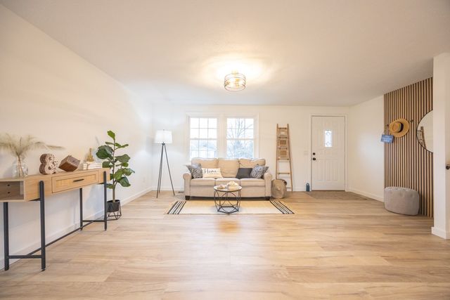 95 Wildherd Drive, Henrietta, NY 14467