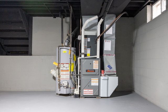 95 Wildherd Drive, Henrietta, NY 14467