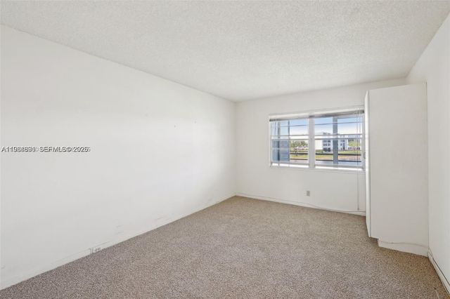 2052 Exeter C 2052, Boca Raton, FL 33434