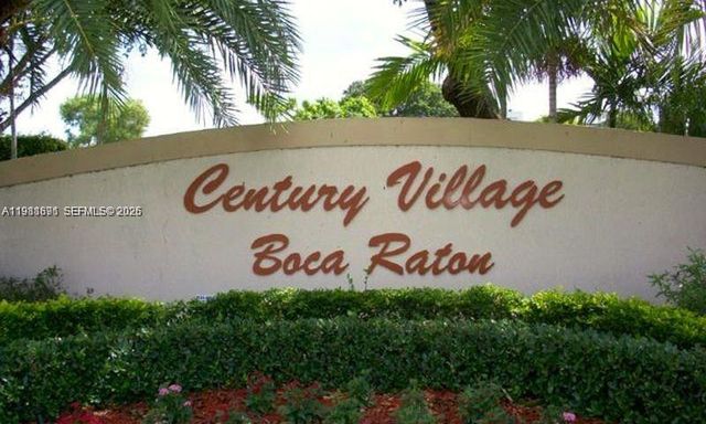 2052 Exeter C 2052, Boca Raton, FL 33434