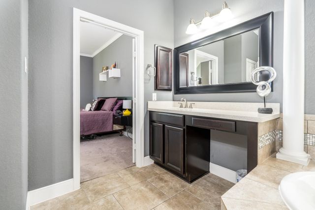 9618 W Pedernales River Drive, Cypress, TX 77433