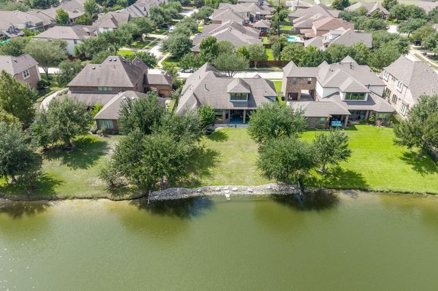 9618 W Pedernales River Drive, Cypress, TX 77433