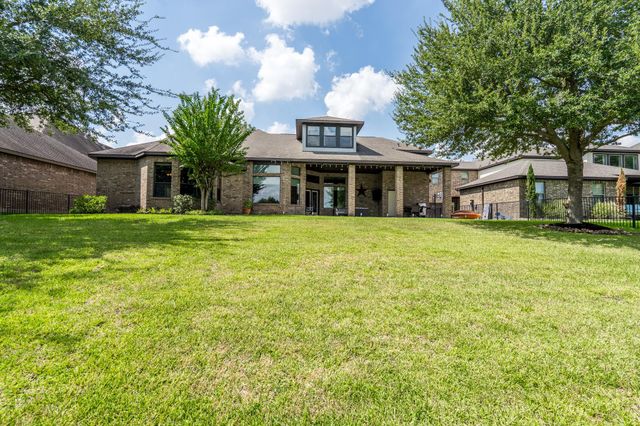 9618 W Pedernales River Drive, Cypress, TX 77433