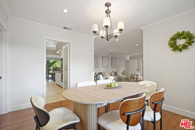 2452 N Altadena Drive, Altadena, CA 91001