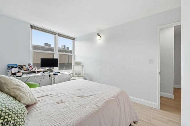 704 N Broad St 3C, Elizabeth City, NJ 07208