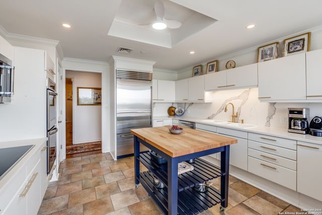 200 Patterson Ave Apt 610, San Antonio, TX 78209