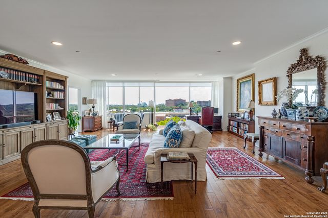 200 Patterson Ave Apt 610, San Antonio, TX 78209