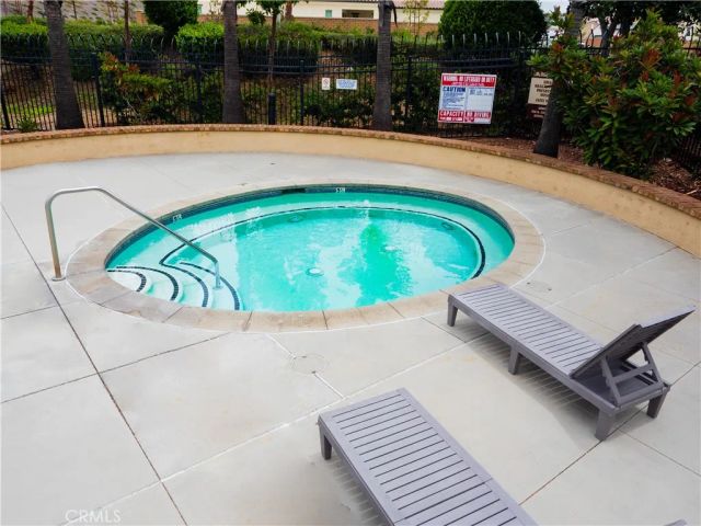 820 E Ruby Lace, Azusa, CA 91702