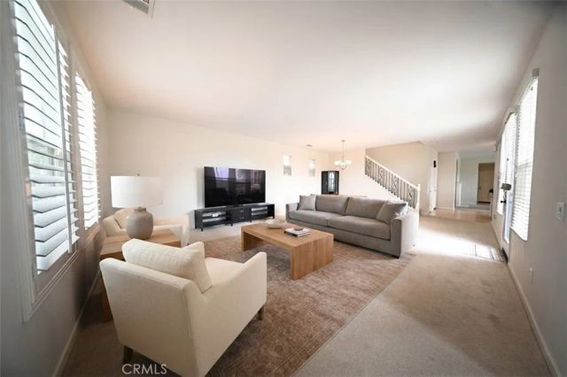820 E Ruby Lace, Azusa, CA 91702