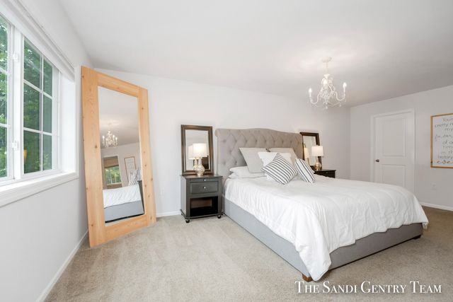 568 N River Hills Drive, Newaygo City, MI 49337