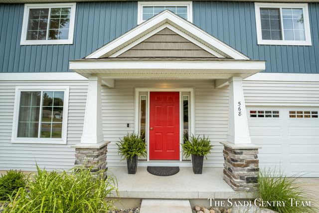 568 N River Hills Drive, Newaygo City, MI 49337