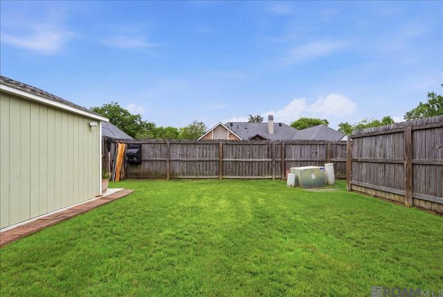 36498 Manchac Crossing Ave, Prairieville, LA 70769