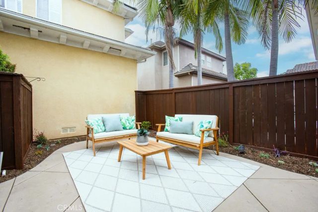 201 Cherrybrook, Irvine, CA 92618