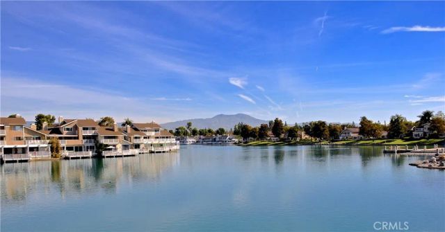 201 Cherrybrook, Irvine, CA 92618