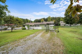 3209 Sycamore Street, Pigeon Forge, TN 37863