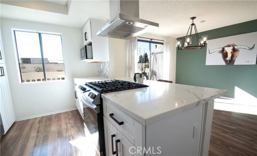 511 Meyer 8, Redondo Beach, CA 90278