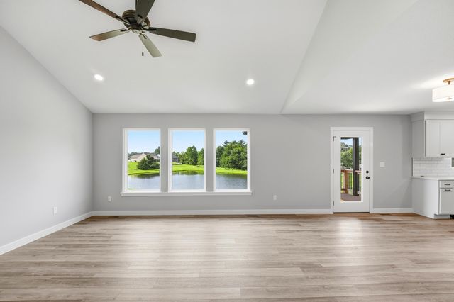 3811 CANYON RIDGE DR, Columbia, MO 65202