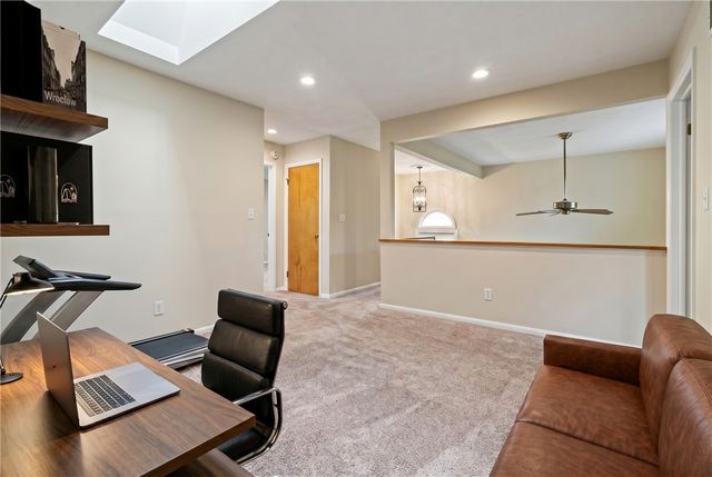 305 Squire Circle, Brighton Heights, PA 15212