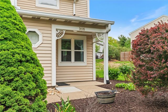 305 Squire Circle, Brighton Heights, PA 15212