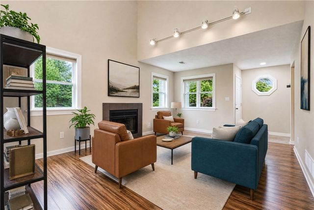 305 Squire Circle, Brighton Heights, PA 15212