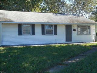 2000 Rawood DR, Hampton, VA 23663