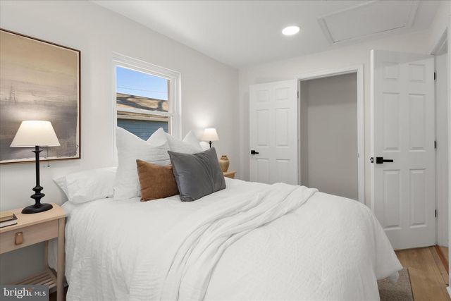 4818 DEANWOOD DR, Capitol Heights, MD 20743