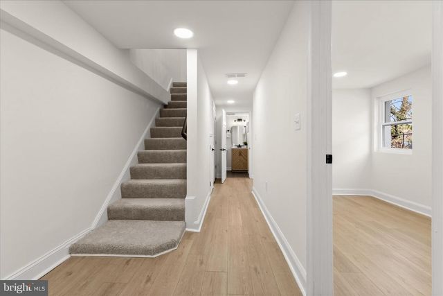 4818 DEANWOOD DR, Capitol Heights, MD 20743