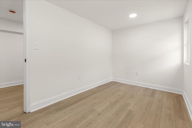 4818 DEANWOOD DR, Capitol Heights, MD 20743