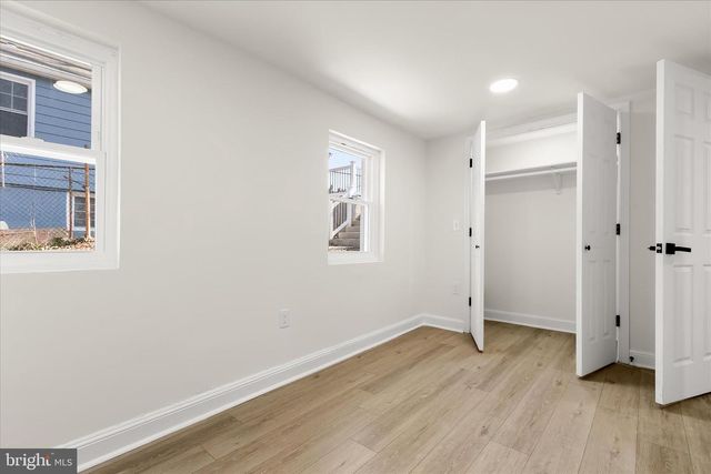 4818 DEANWOOD DR, Capitol Heights, MD 20743