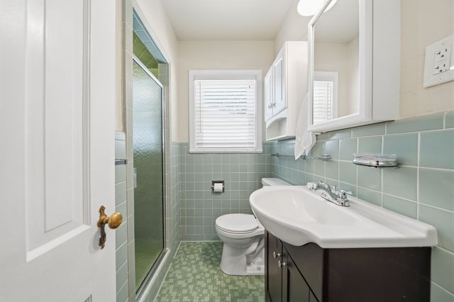 1107 Park Drive, Hillsboro, TX 76645
