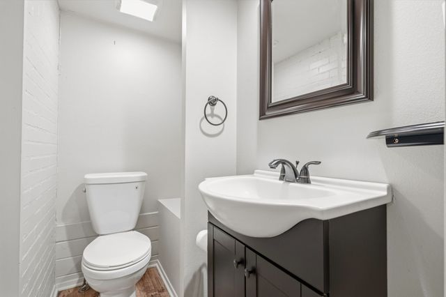 1107 Park Drive, Hillsboro, TX 76645