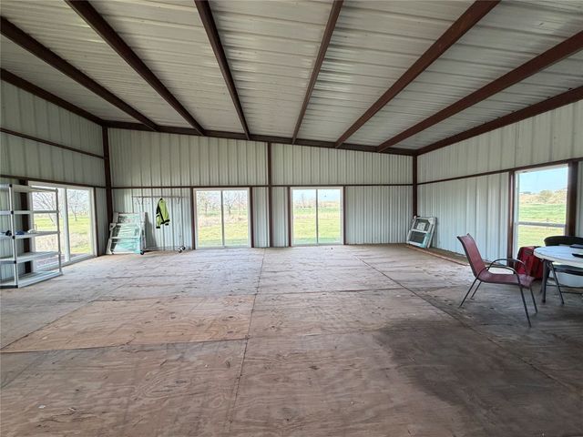 1070 Paradise Oak, Graford, TX 76449