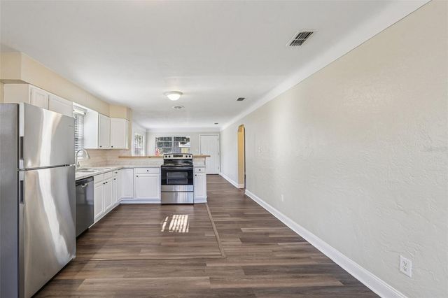 1730 17TH STREET S, St Petersburg, FL 33712